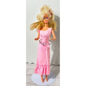 Vintage Mattel Barbie Doll Blonde Blue Eyes Pink Ruffle Dress 1966 Malaysia